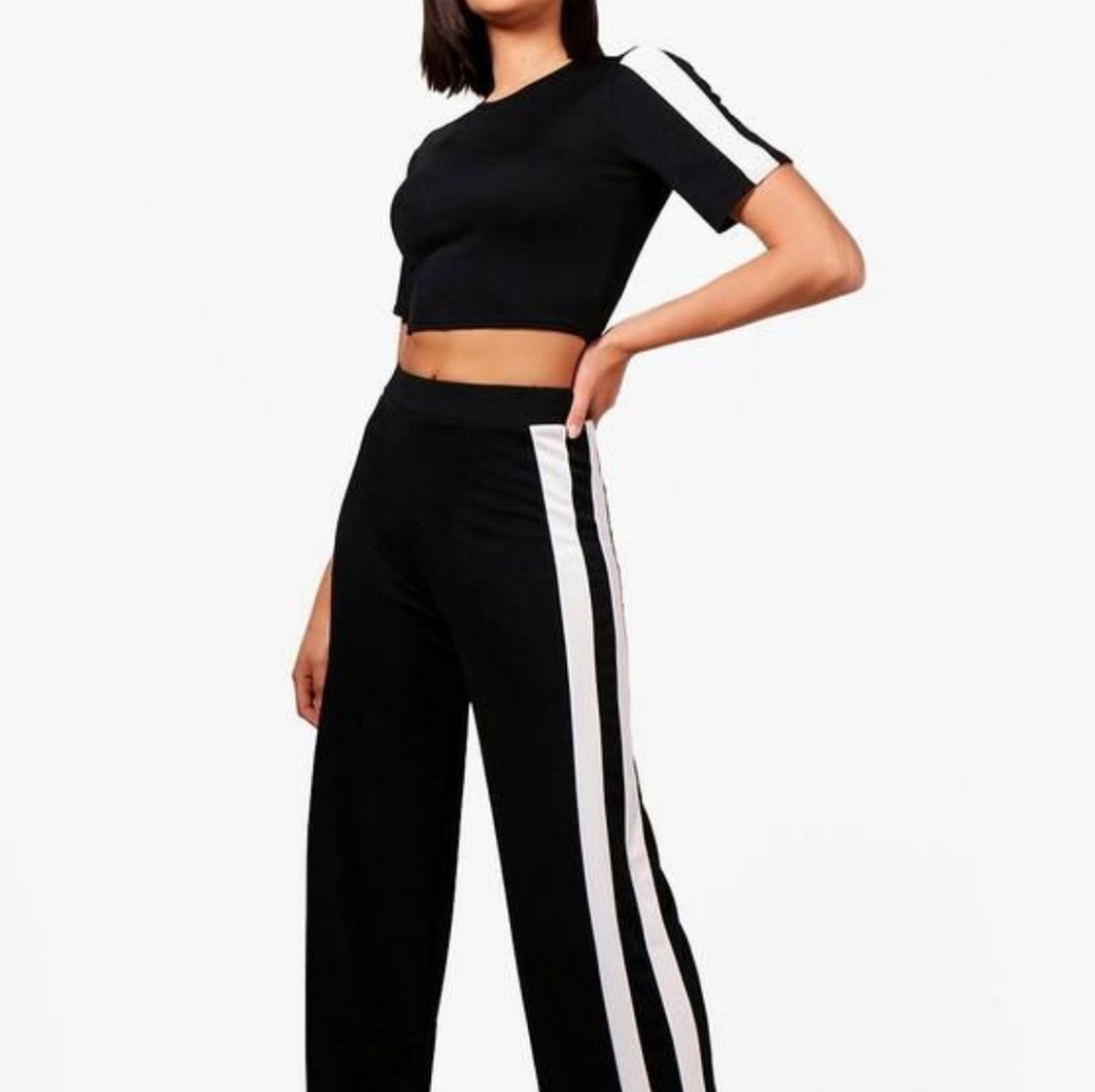 Black and white two-piece set